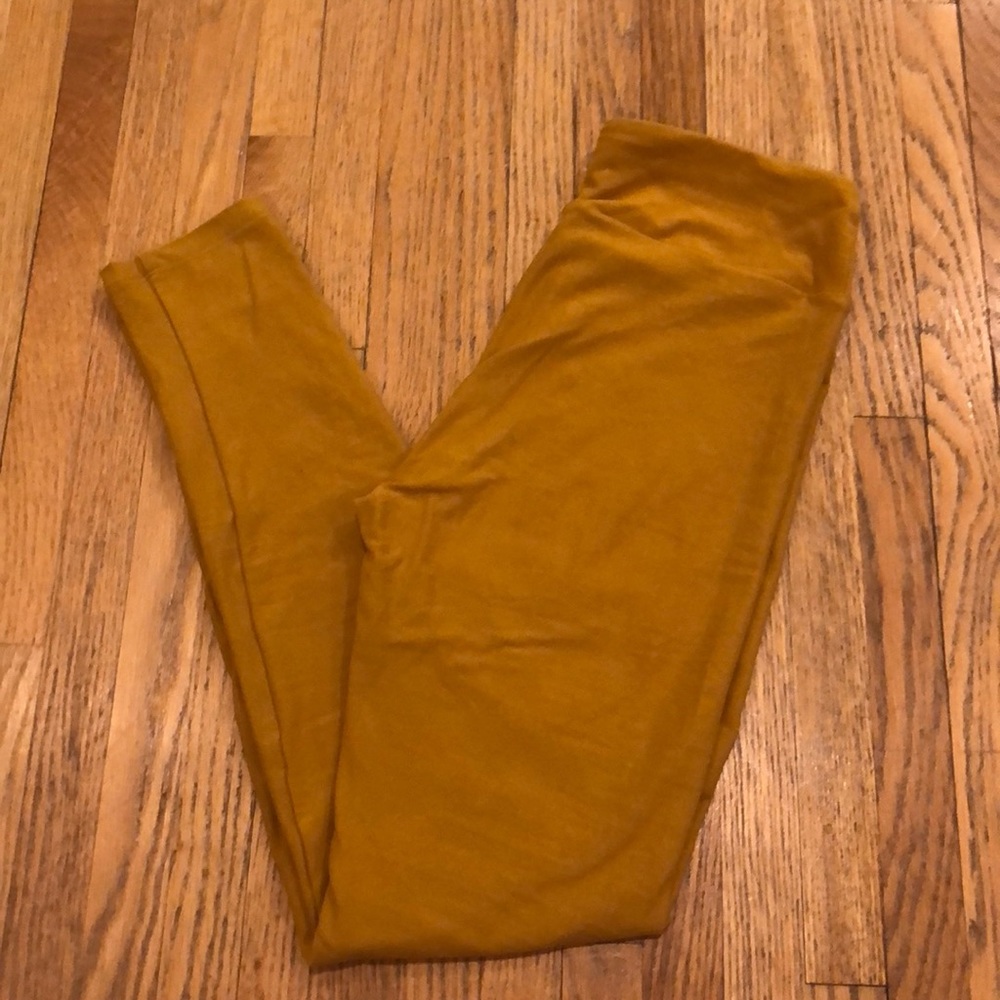 LuLaRoe leggings, one size